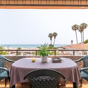 Isola Beachside Apartment